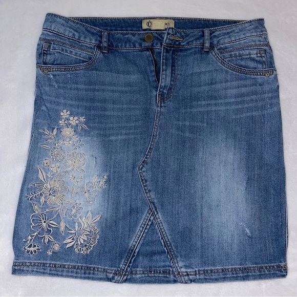 Democracy Dresses & Skirts - Democracy Blue Denim Skirt with Floral Embroidery Distressed